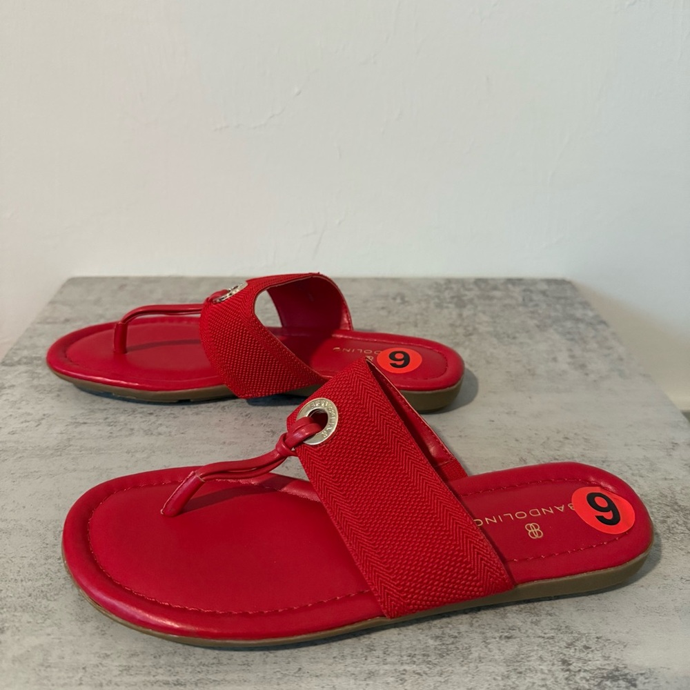 Red Bandolino Sandals Size 6 Women - Picture 4 of 6